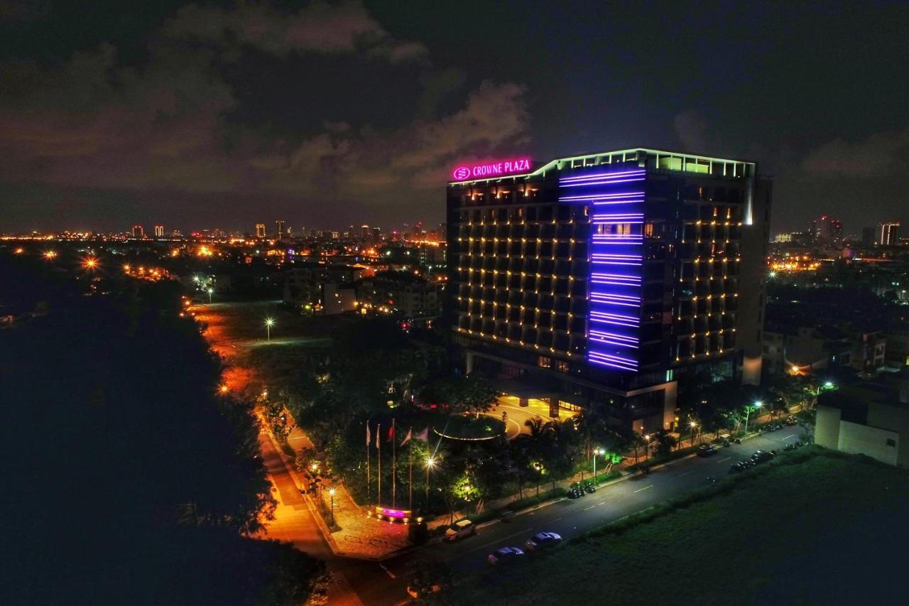 Crowne Plaza Tainan By Ihg Exterior foto Crown Towers Manila