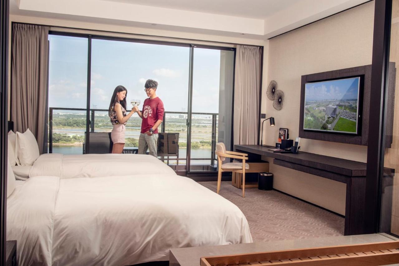 Crowne Plaza Tainan By Ihg Exterior foto Deluxe Room