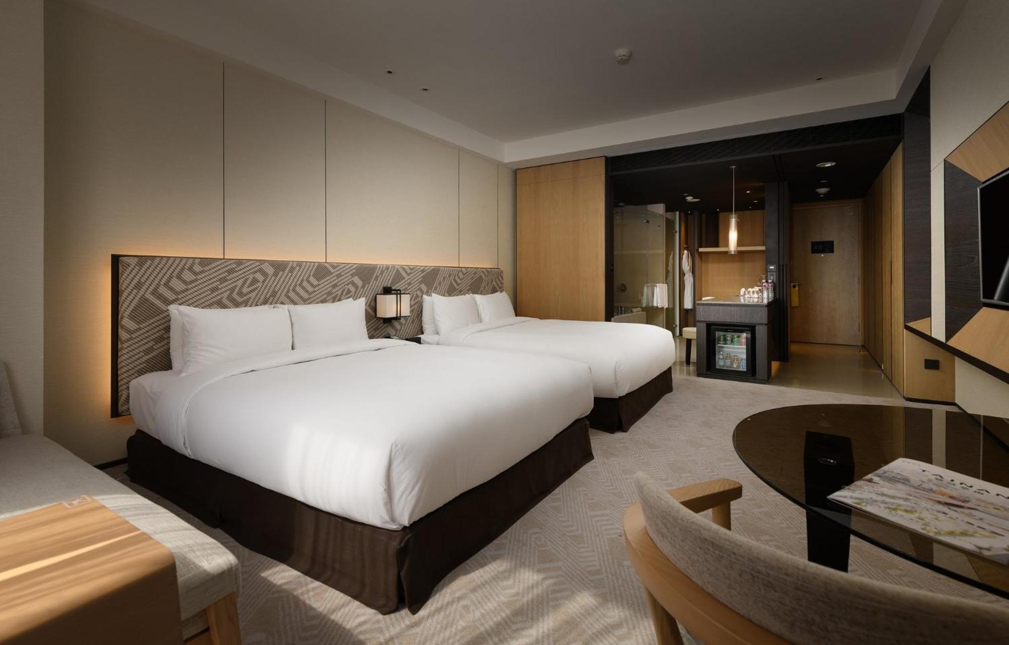 Crowne Plaza Tainan By Ihg Exterior foto Deluxe Room