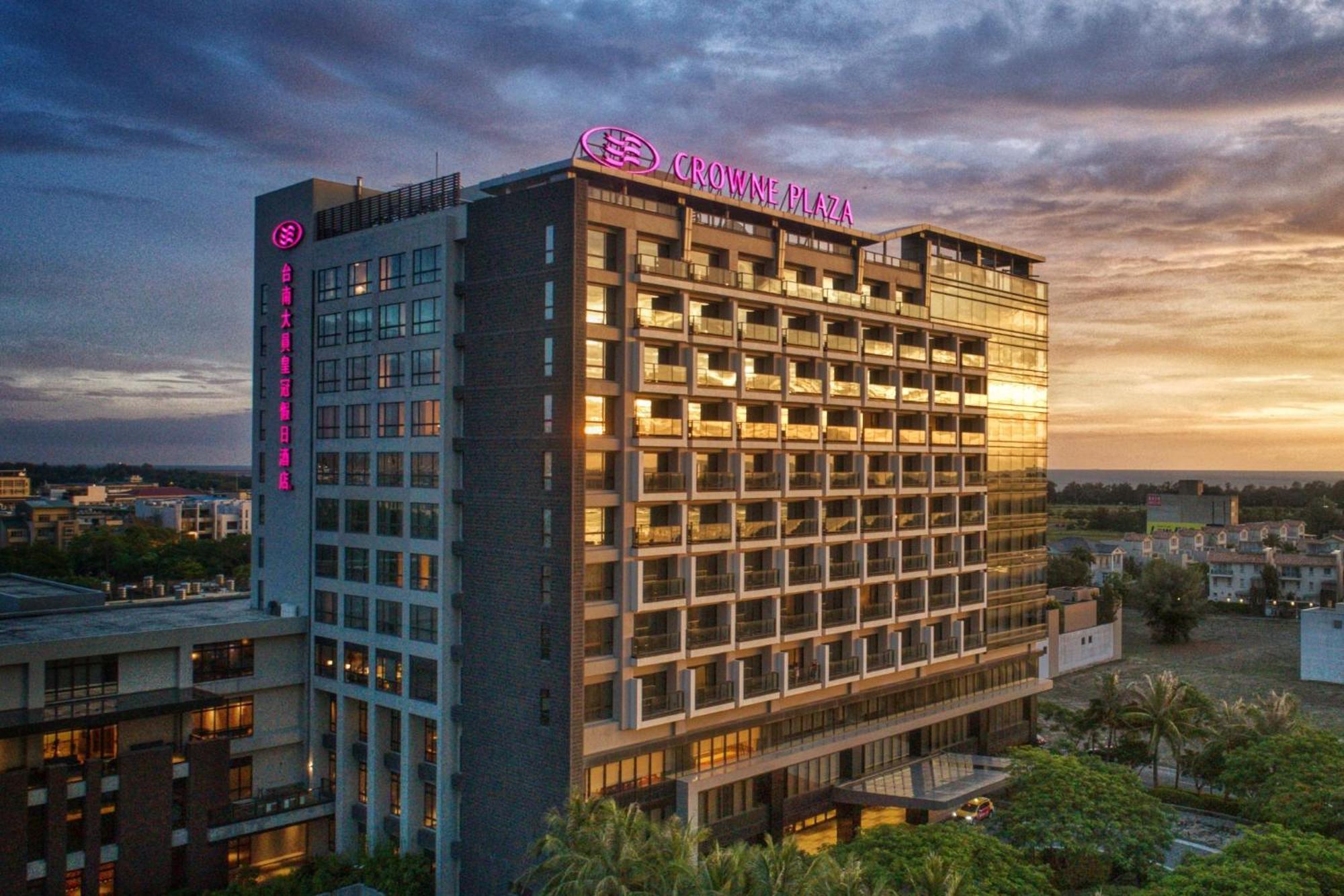 Crowne Plaza Tainan By Ihg Exterior foto
